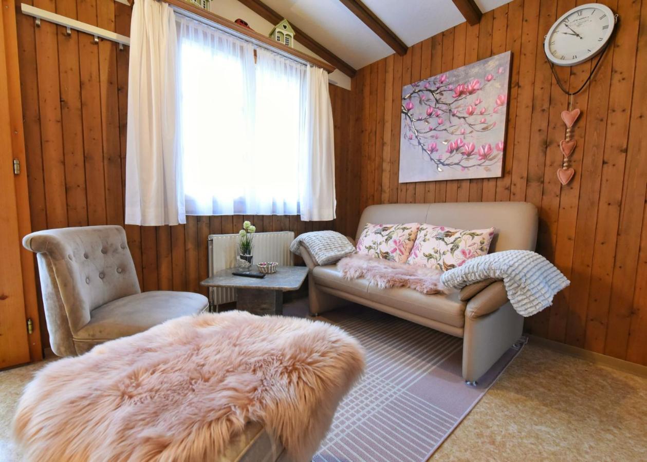 Spellbound A Romantic Hideaway For Adults Aged 18-35 Villa Lauterbrunnen Exterior foto