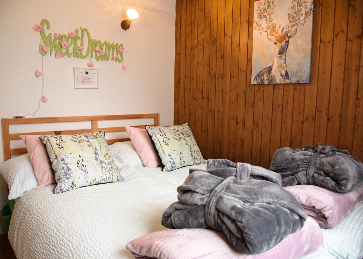 Spellbound A Romantic Hideaway For Adults Aged 18-35 Villa Lauterbrunnen Exterior foto